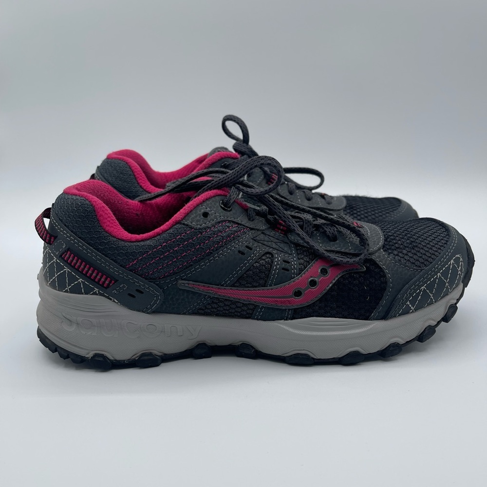 Saucony Grid Raptor TR Gray/Magenta Trail Running Shoes Women's 8.5 - S15427-5